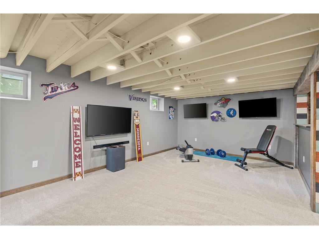 3911 Upton Avenue N Minneapolis MN 55412 7049400 image31