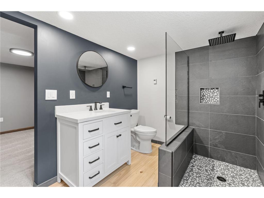 3911 Upton Avenue N Minneapolis MN 55412 7049400 image37