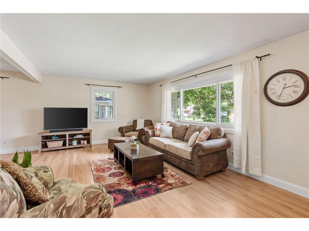 3911 Upton Avenue N Minneapolis MN 55412 7049400 image9