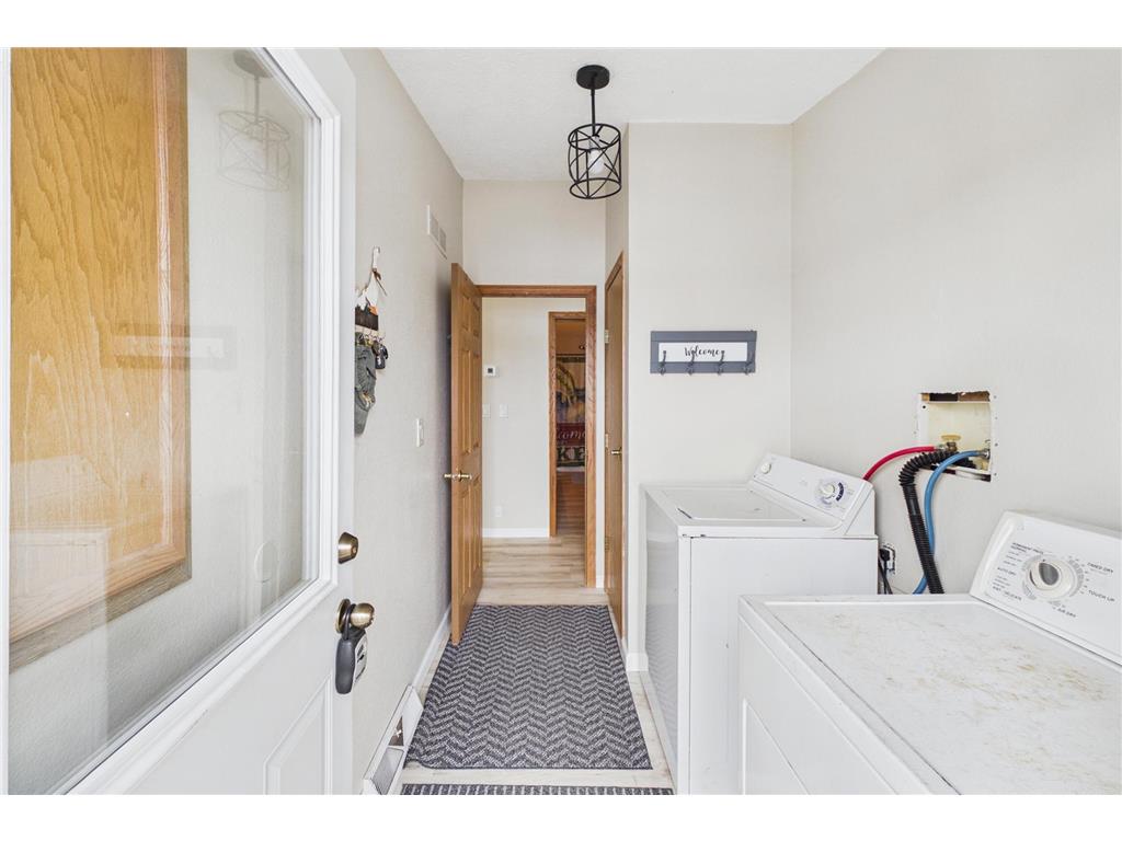3912 4th Street NW Backus MN 56435 - Lind 7043189 image27