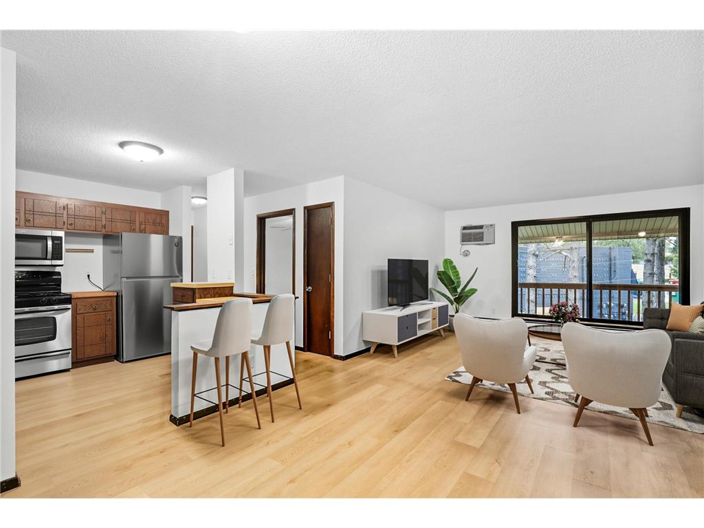 3912 Foss Road #206 Saint Anthony MN 55421 6785368 image1