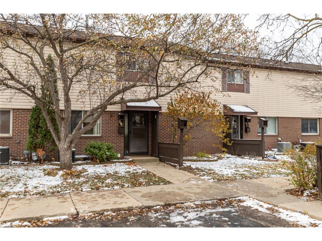 3913 18th Avenue NW Rochester MN 55901 6454680 image1