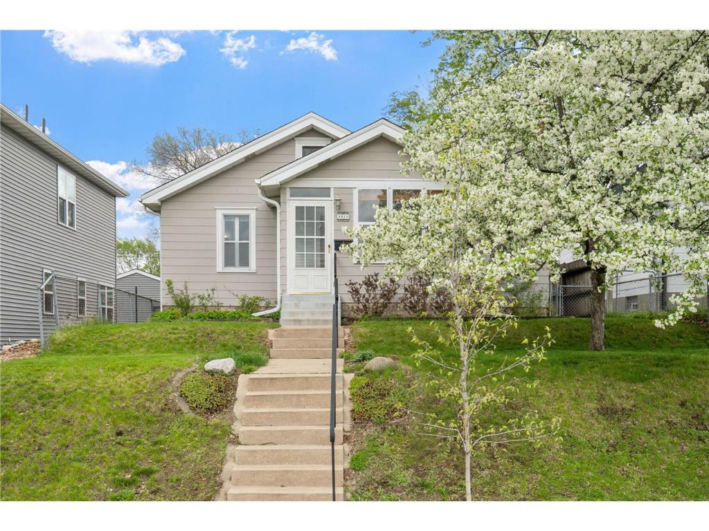 3913 Standish Avenue Minneapolis MN 55407 6522713 image1