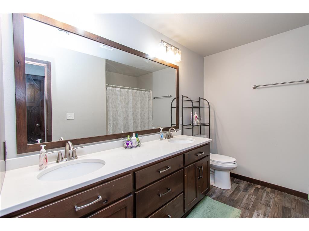 3914 31st Street S Moorhead MN 56560 7077849 image35