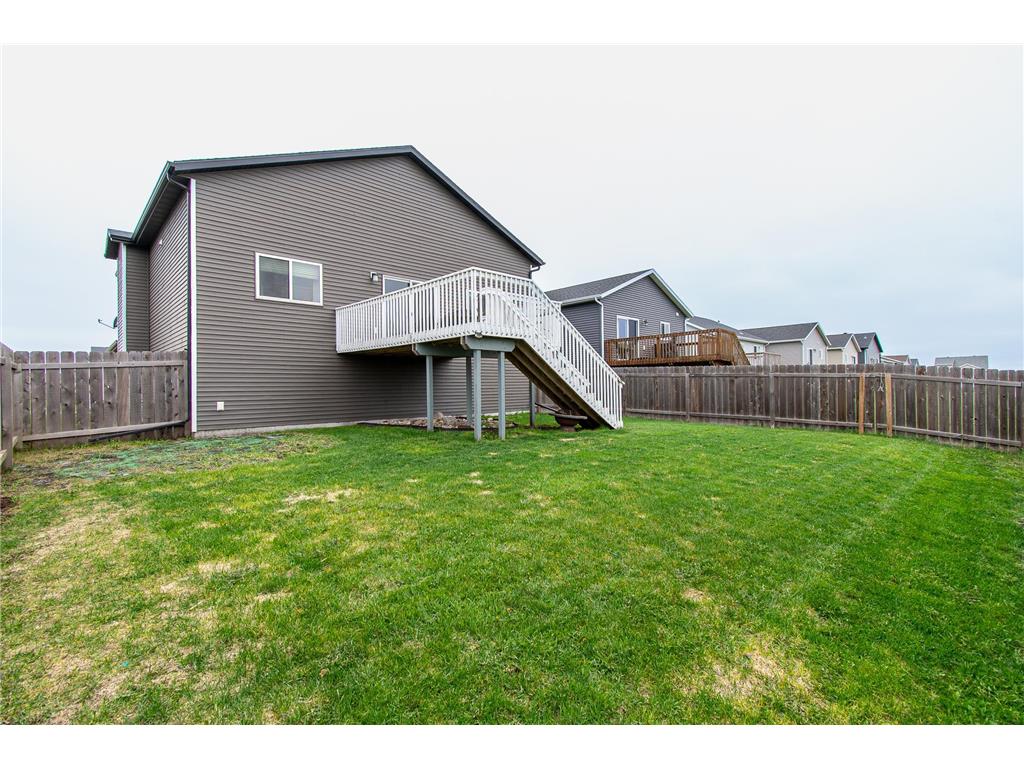 3914 31st Street S Moorhead MN 56560 7077849 image4