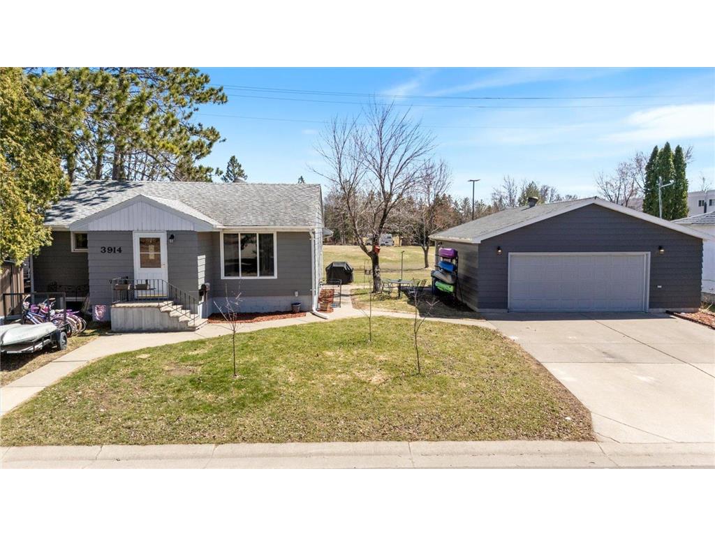 3914 5th Avenue E Hibbing MN 55746 7015823 image1