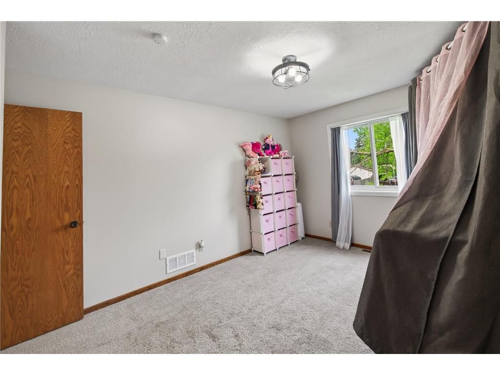 3914 67th Street E Inver Grove Heights MN 55076 7076355 image18