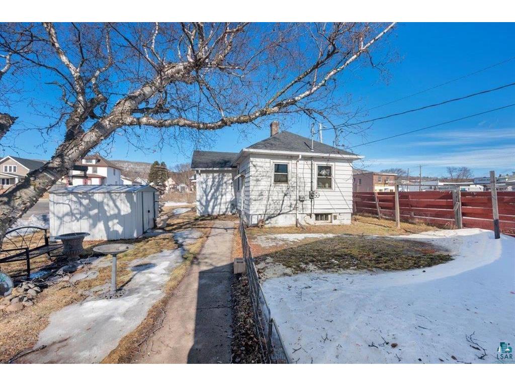 3914 Grand Avenue Duluth MN 55807 7038102 image11