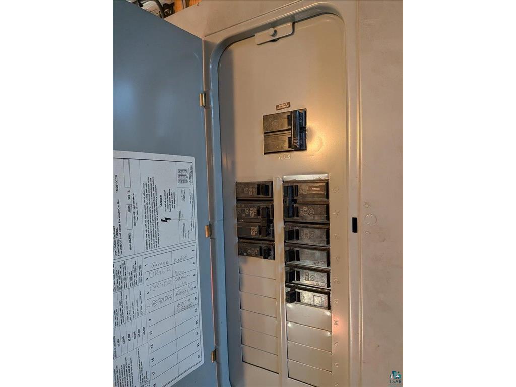 3914 Grand Avenue Duluth MN 55807 7038102 image13