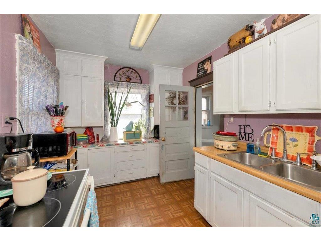 3914 Grand Avenue Duluth MN 55807 7038102 image5