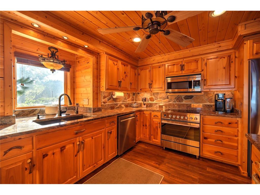 3915 County Road A Jackson Twp WI 54893 - Sand Lake 7054896 image10