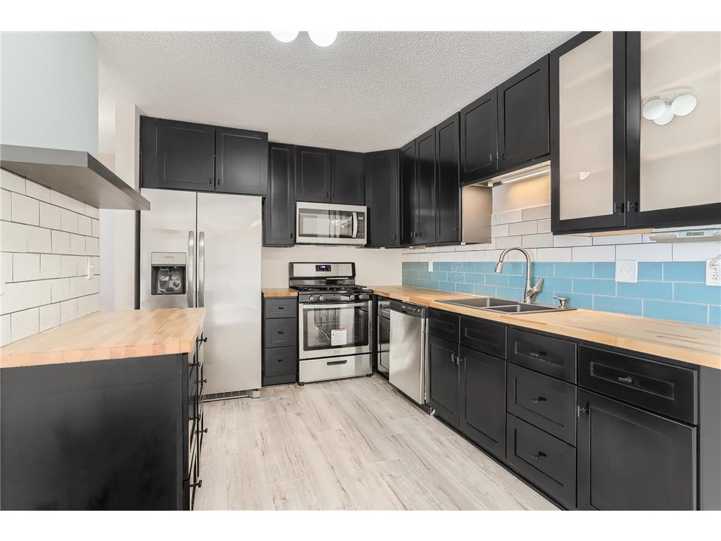 3915 Foss Road #204 Saint Anthony MN 55421 6327330 image1