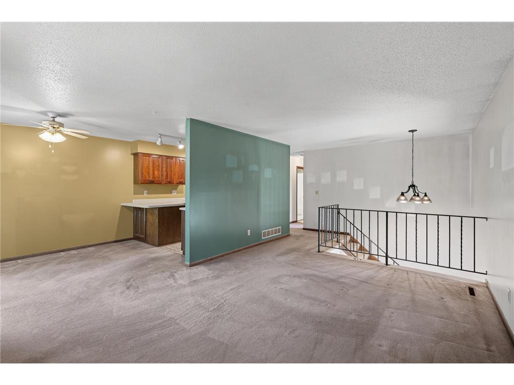 3915 Gershwin Avenue N Oakdale MN 55128 7109032 image5