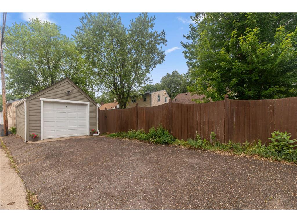 3915 Regent Avenue N Robbinsdale MN 55422 7086803 image30