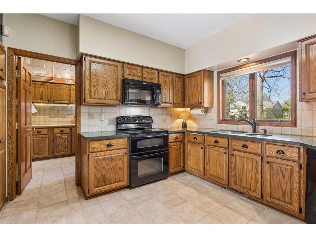 3915 Urbandale Lane N Plymouth MN 55446 7073499 image15