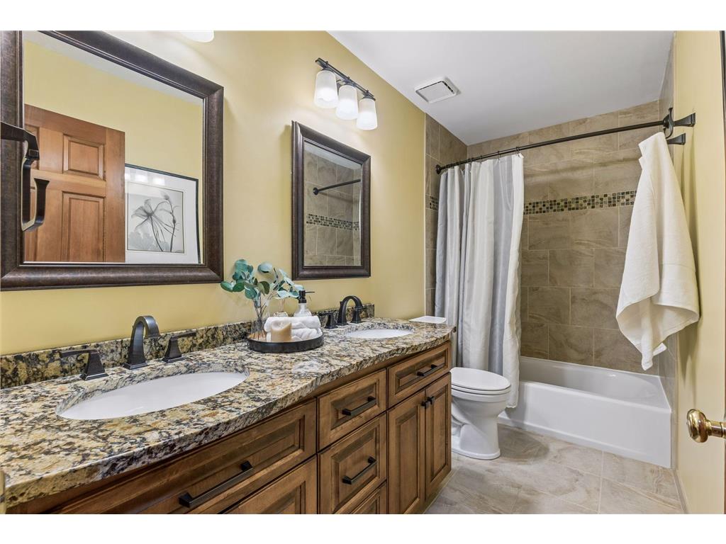 3915 Urbandale Lane N Plymouth MN 55446 7073499 image29
