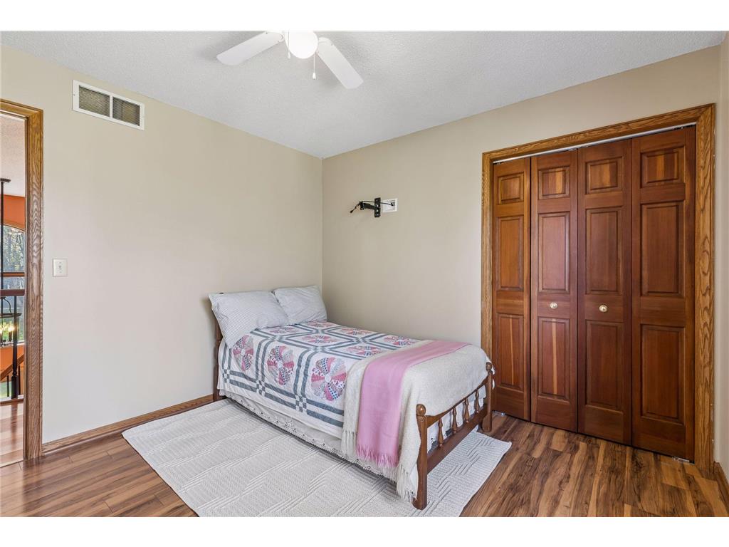 3915 Urbandale Lane N Plymouth MN 55446 7073499 image30