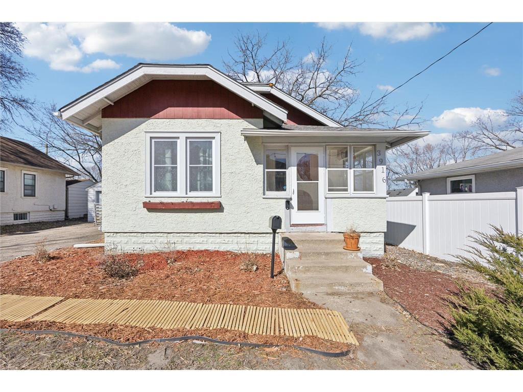 3916 36th Avenue N Robbinsdale MN 55422 6505978 image1