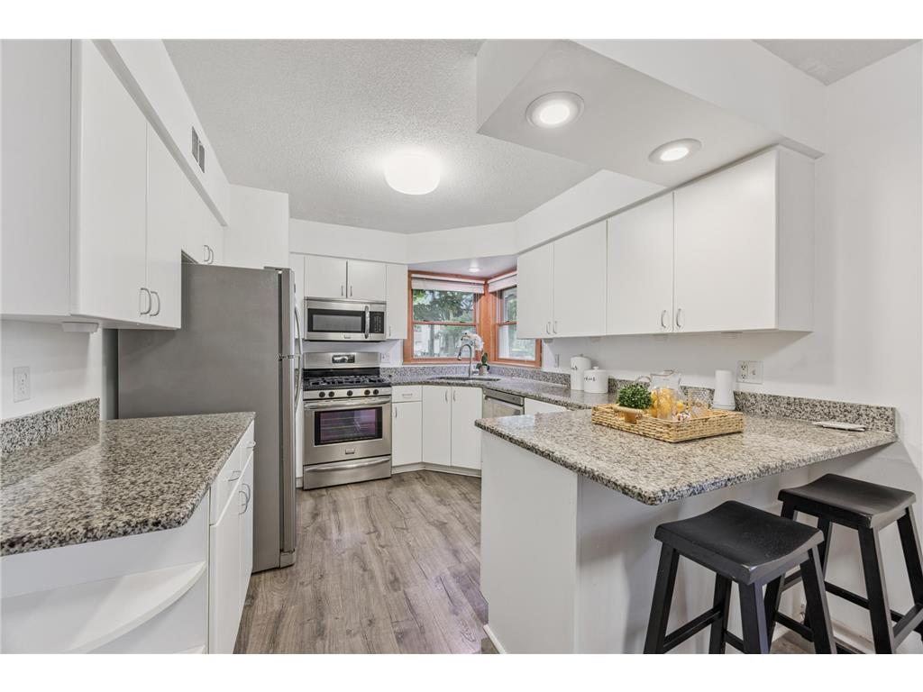 3916 Thomas Avenue S Minneapolis MN 55410 6820996 image12