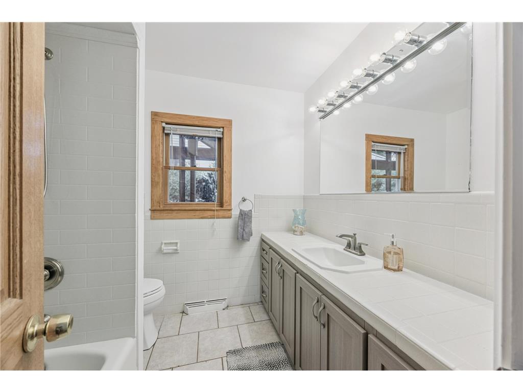 3916 Thomas Avenue S Minneapolis MN 55410 6820996 image17