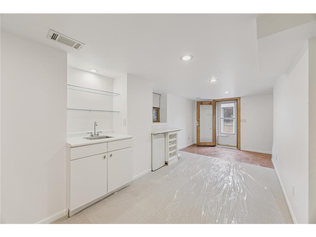 3916 Thomas Avenue S Minneapolis MN 55410 6820996 image9