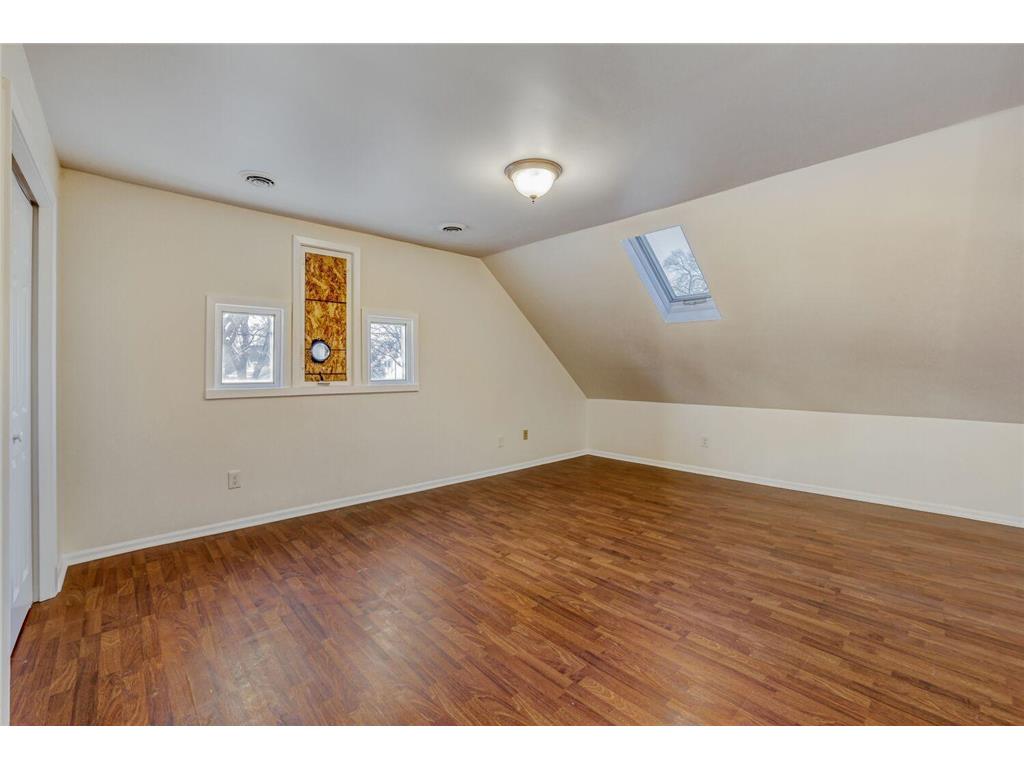 3917 Garfield Avenue Minneapolis MN 55409 7029062 image10