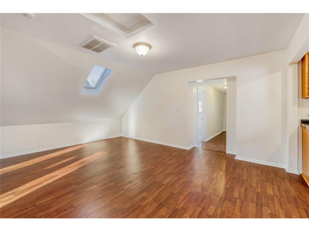 3917 Garfield Avenue Minneapolis MN 55409 7029062 image11