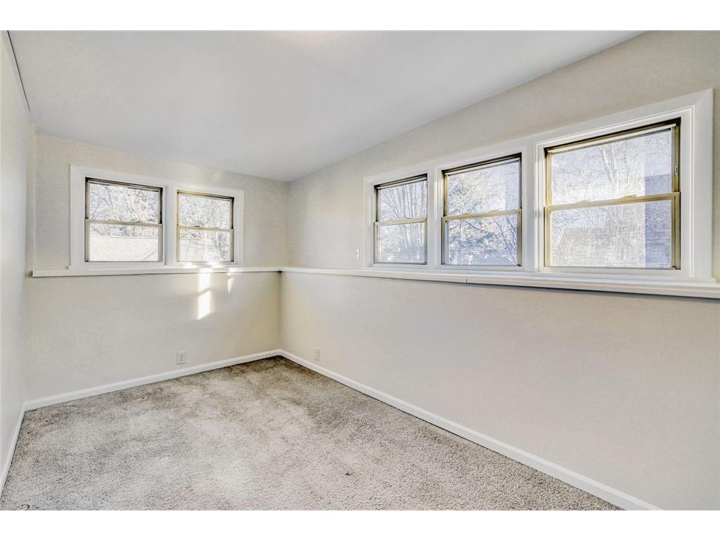 3917 Garfield Avenue Minneapolis MN 55409 7029062 image14
