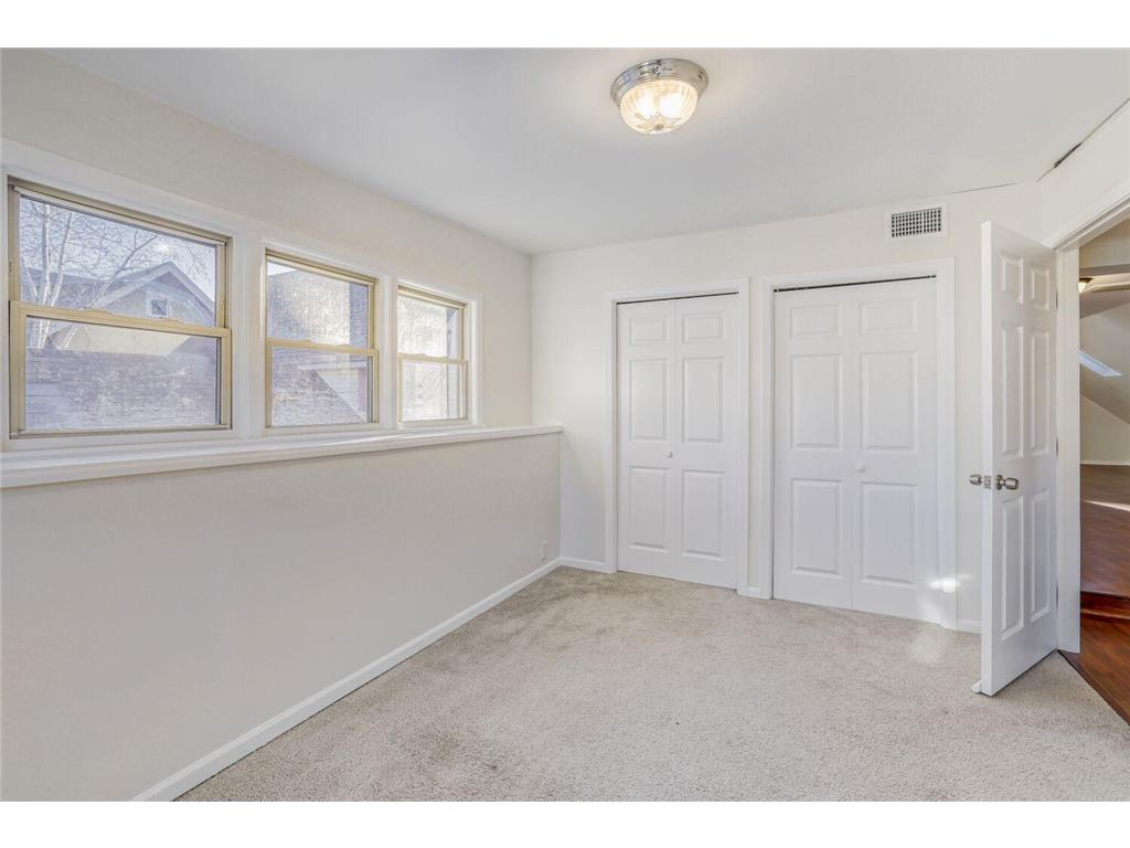 3917 Garfield Avenue Minneapolis MN 55409 7029062 image15