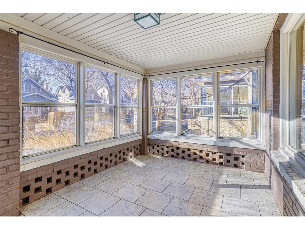 3917 Garfield Avenue Minneapolis MN 55409 7029062 image18