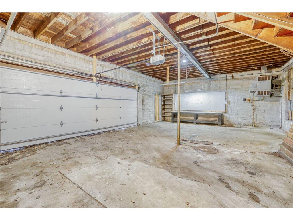 3917 Garfield Avenue Minneapolis MN 55409 7029062 image29