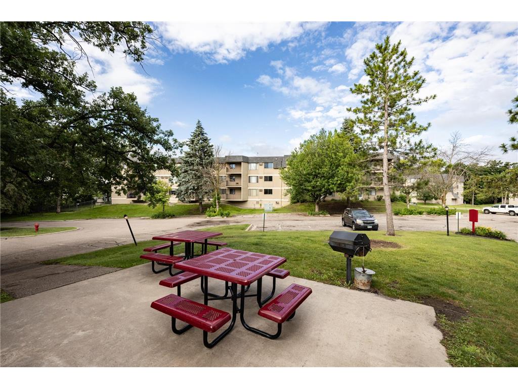 3917 Heritage Hills Drive #102 Bloomington MN 55437 7094605 image23