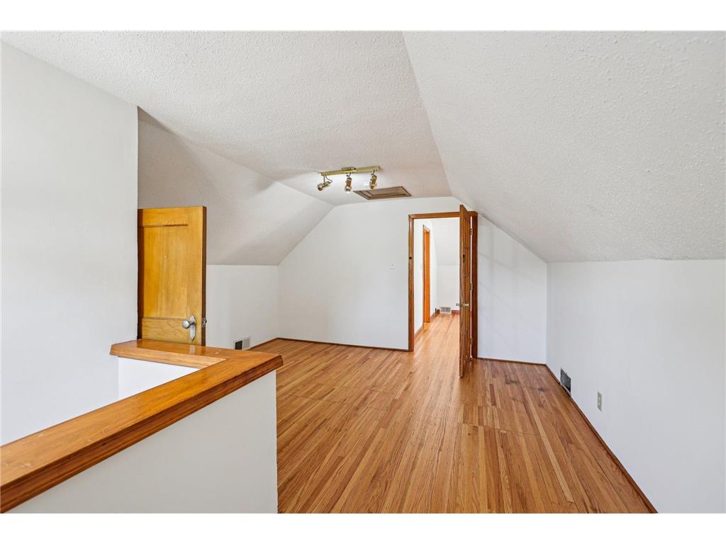 3918 Washburn Avenue N Minneapolis MN 55412 6817799 image17