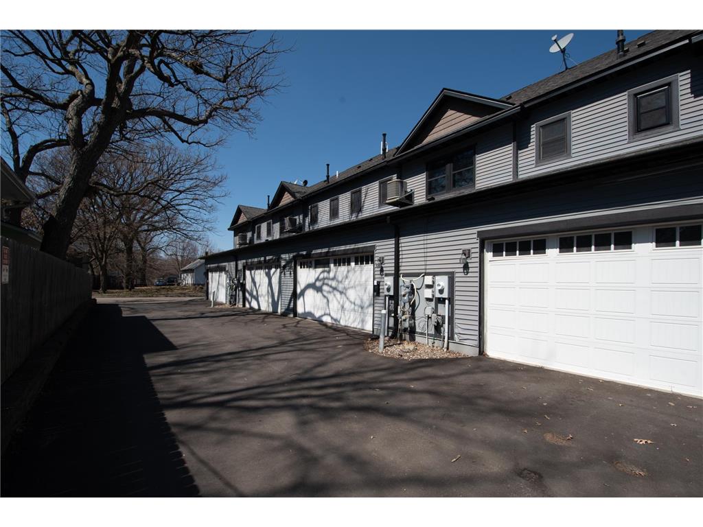 3919 36th Avenue N Robbinsdale MN 55422 7052248 image24