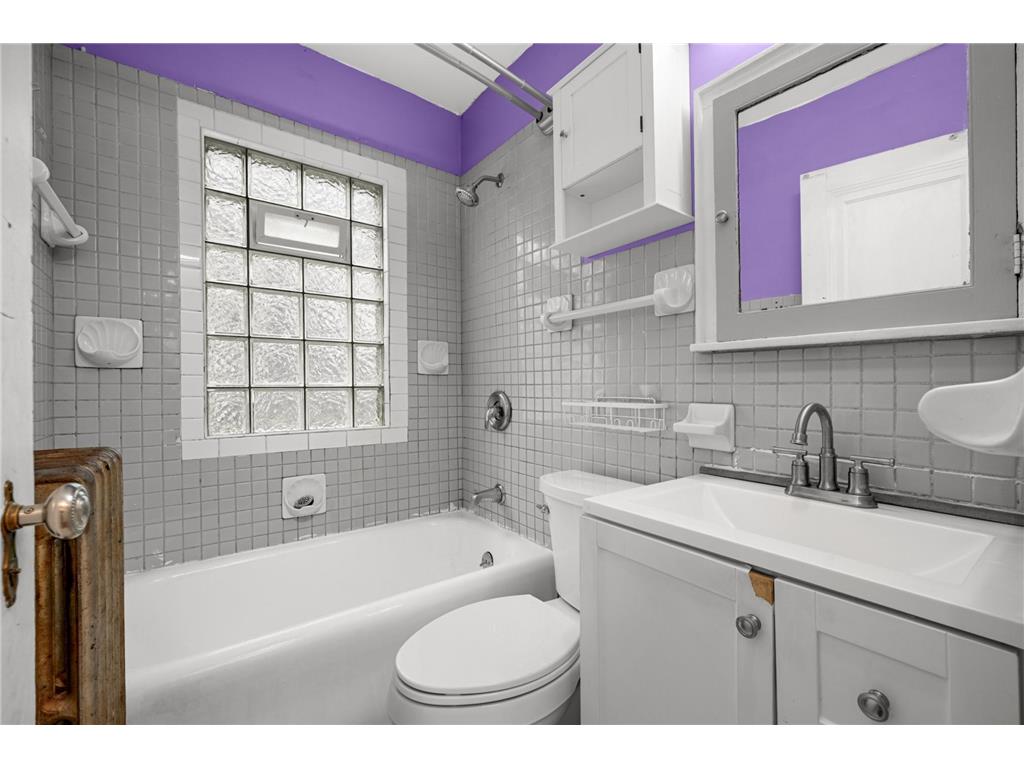 3920 15th Avenue S Minneapolis MN 55407 7107462 image19