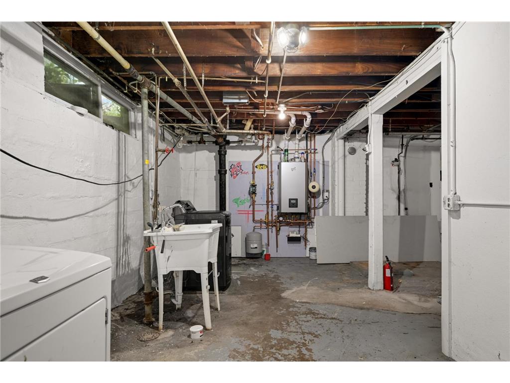 3920 15th Avenue S Minneapolis MN 55407 7107462 image25