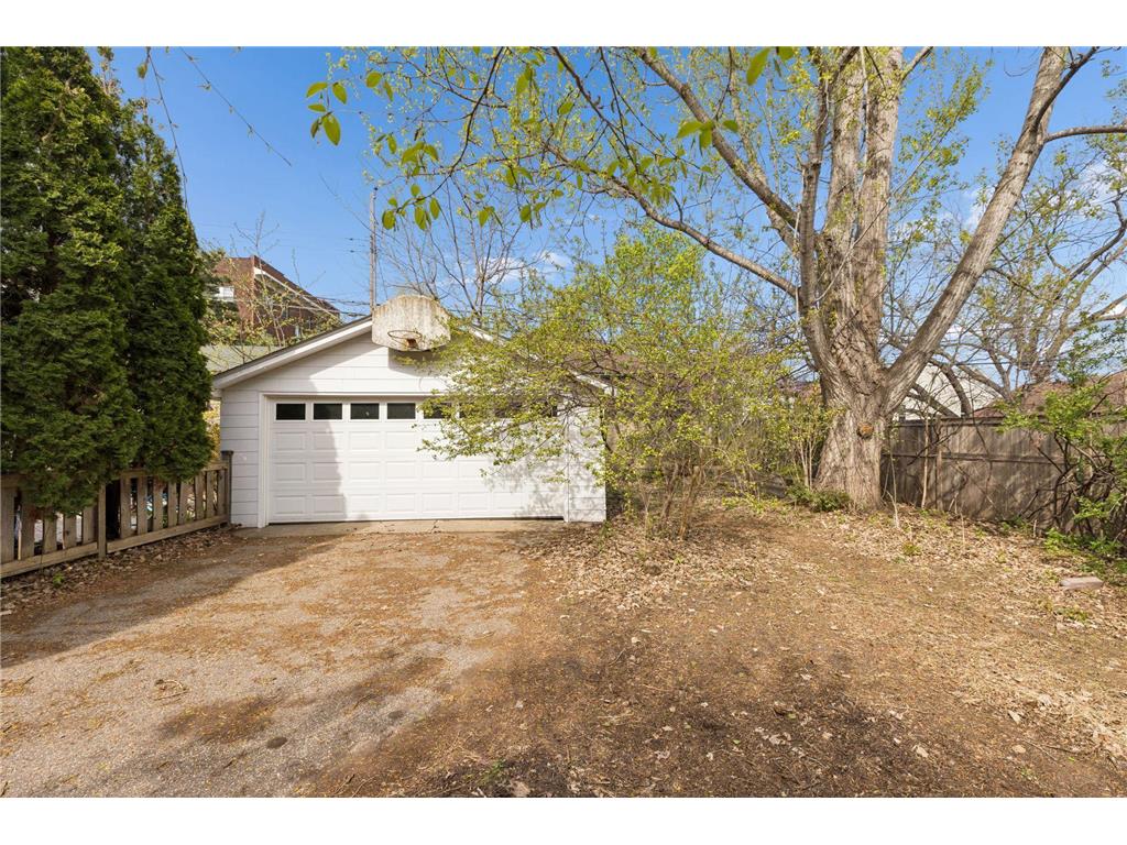 3920 Aldrich Avenue S Minneapolis MN 55409 7090547 image48