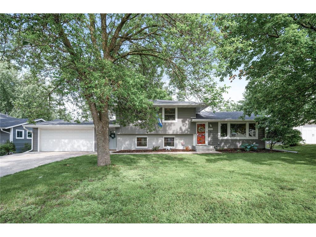 3920 Mcknight Road N White Bear Lake MN 55110 6554473 image1