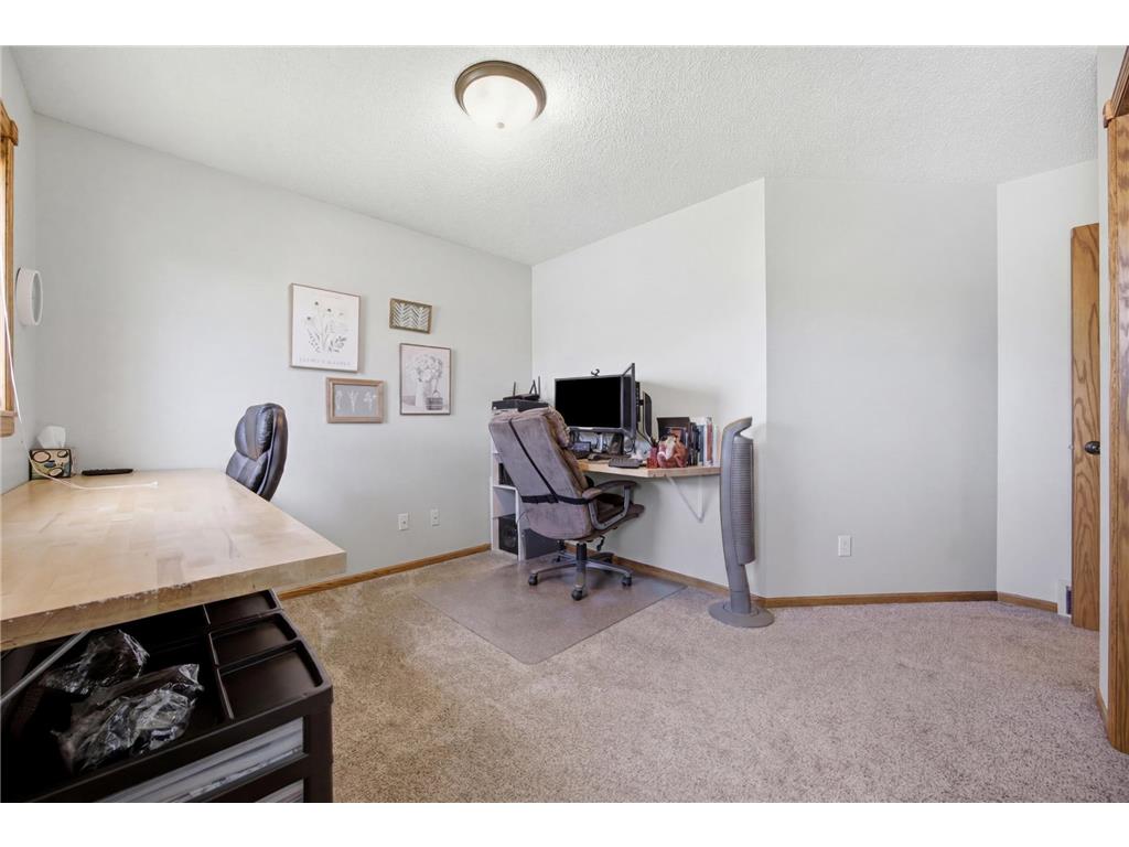3921 5th Street S Moorhead MN 56560 7098189 image23