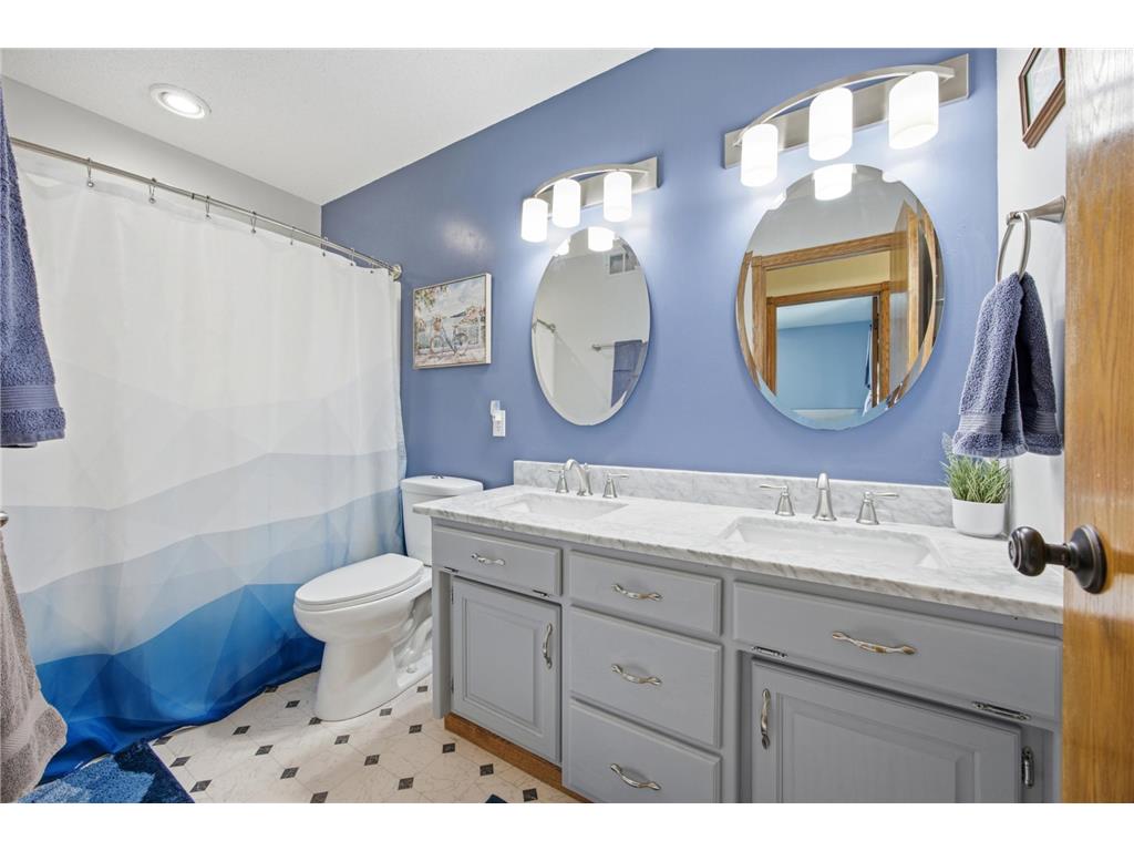 3921 5th Street S Moorhead MN 56560 7098189 image24