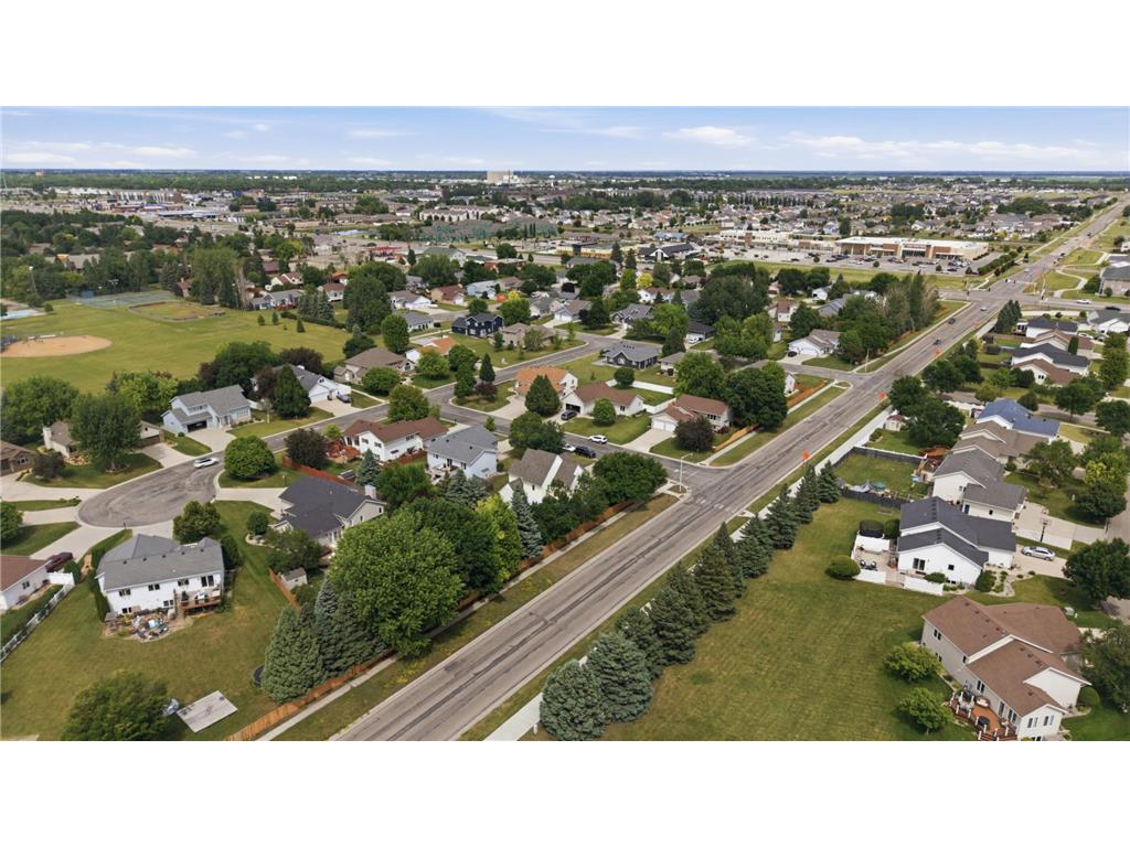 3921 5th Street S Moorhead MN 56560 7098189 image46