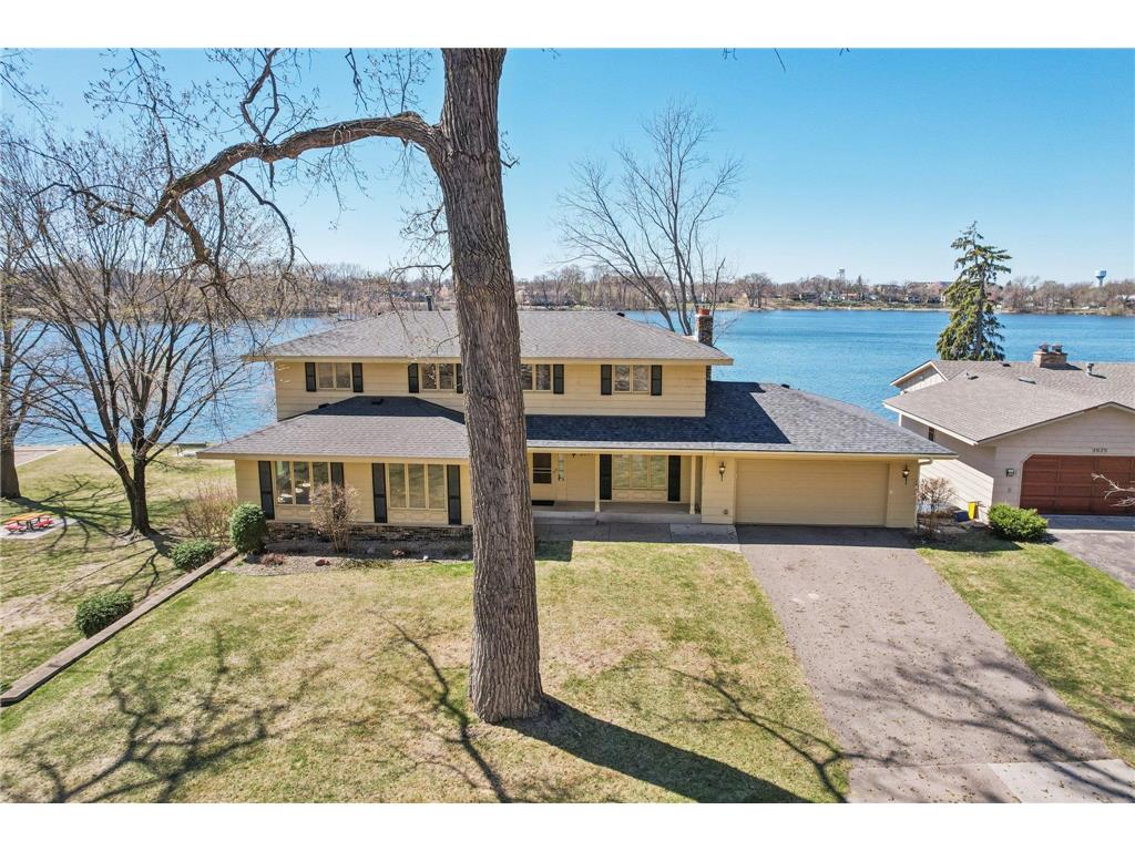 3921 Crystal Lake Boulevard Robbinsdale MN 55422 - Crystal 7035675 image1