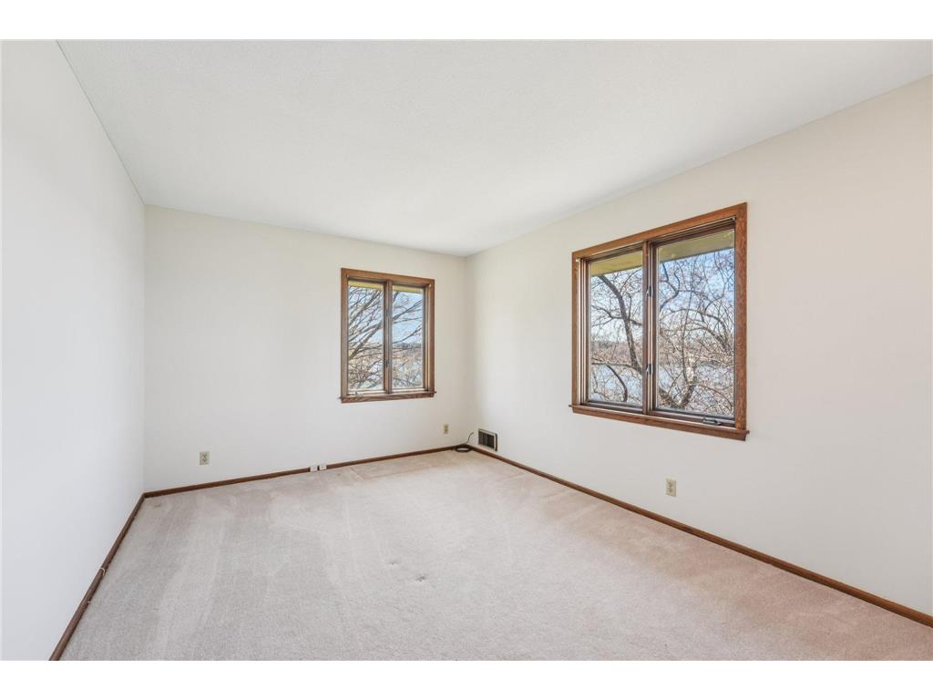 3921 Crystal Lake Boulevard Robbinsdale MN 55422 - Crystal 7035675 image36