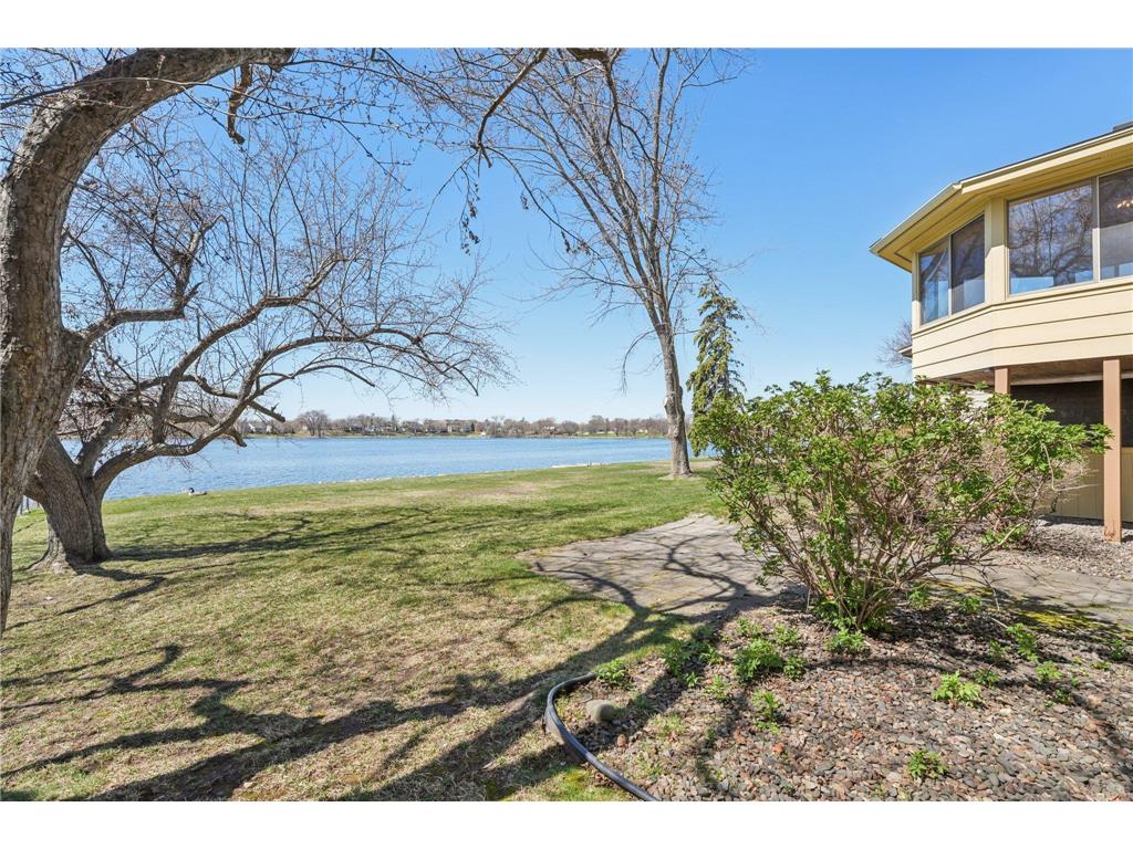 3921 Crystal Lake Boulevard Robbinsdale MN 55422 - Crystal 7035675 image55