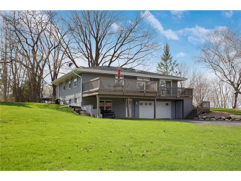 3921 Minnewashta Court Chanhassen MN 55331 - Minnewashta 6365075 image1