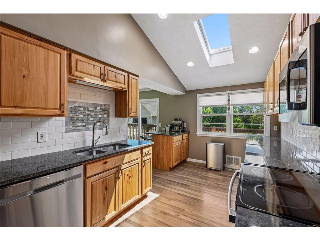 3921 Minnewashta Court Chanhassen MN 55331 - Minnewashta 7099815 image8