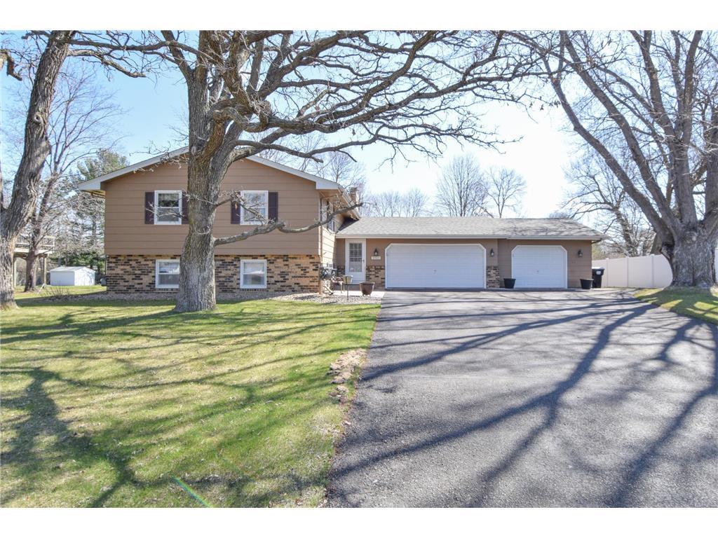 3922 10th Avenue Anoka MN 55303 6171270 image1
