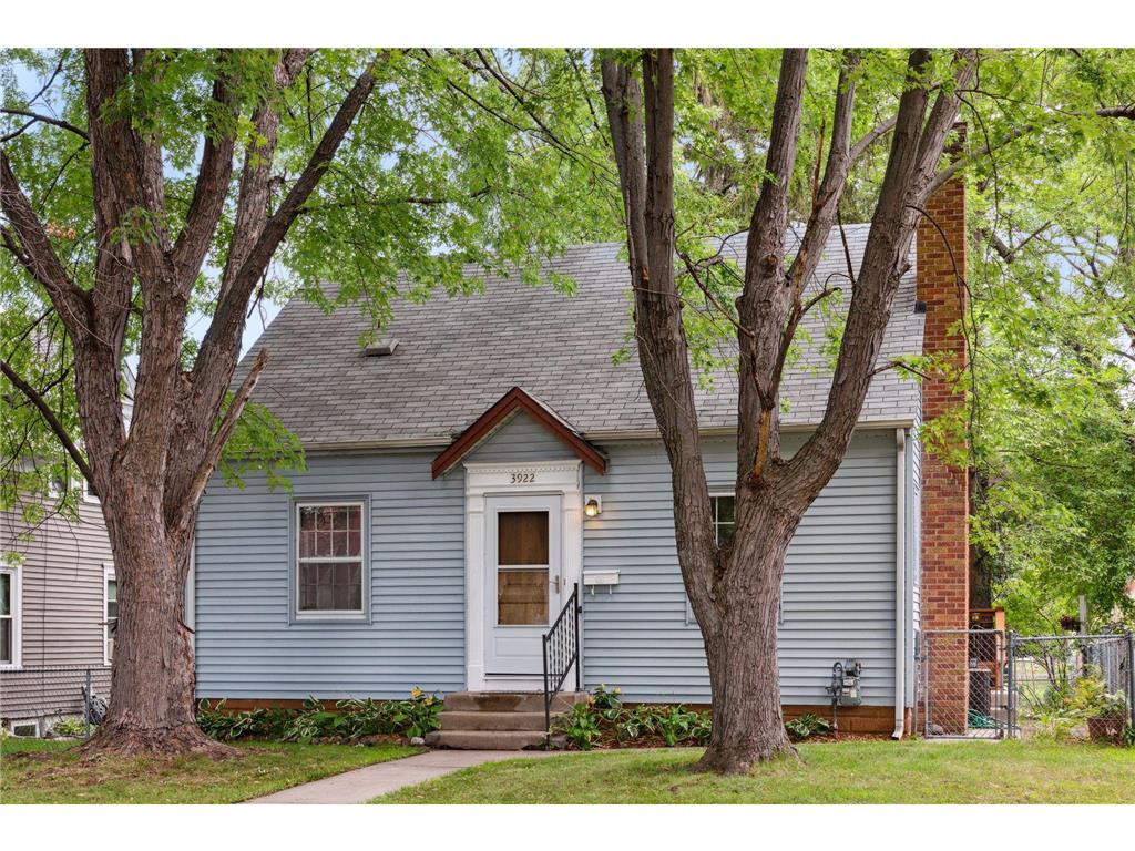 3922 Russell Avenue N, Minneapolis, MN 55412 MLS 6244784 Edina Realty