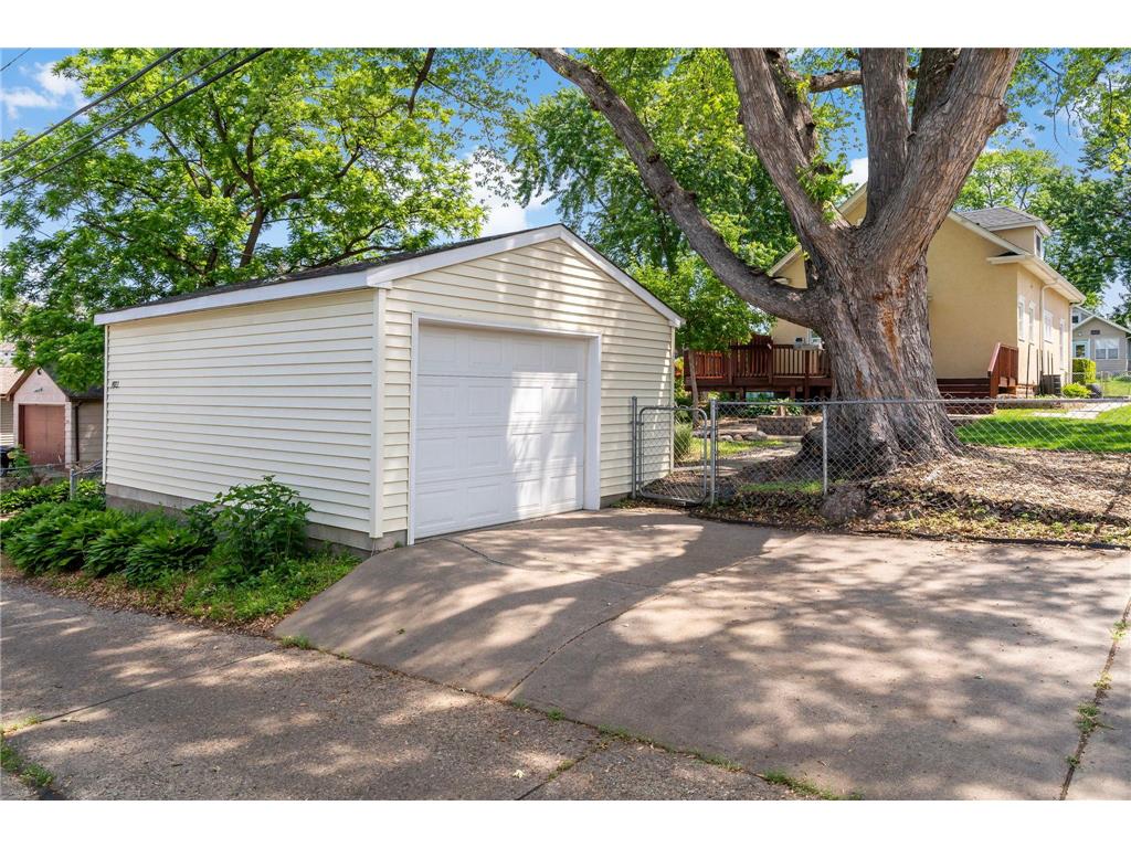 3922 Van Buren Street NE Columbia Heights MN 55421 7070431 image44