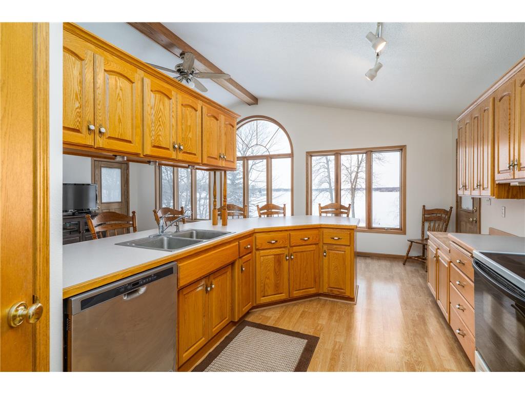 39233 E Union Drive Knute Twp MN 56535 - Union Lake 7013572 image12